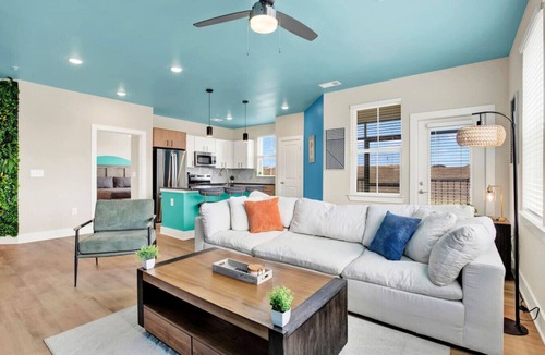 Pooler Apartment | Upscale 2BR Getaway | Minutes to Savannah