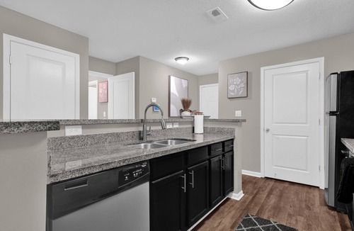 Crestline Heights Apartment | Upscale 3BR Home Near The Summit