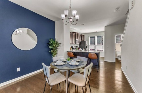 Southwest Raleigh House | Upscale 3BR TownhouseMins to Downtown
