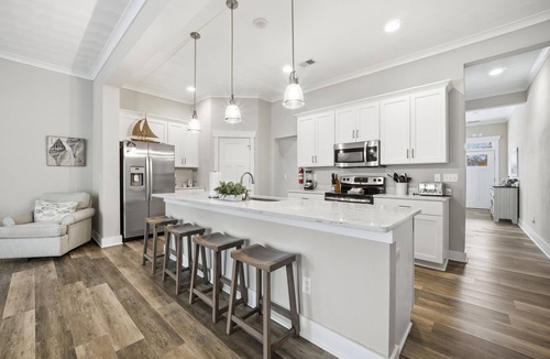 Northeast Virginia Beach House | Upscale 4BR ViBe Home – Perfect for Guests with Small Dogs