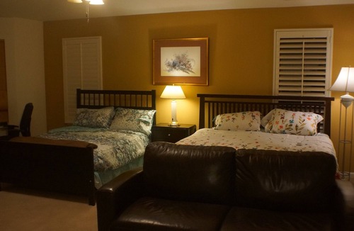 Edenvale House | UPSCALE 6 BEDROOM 4 FULL BATH LUXURY HOME