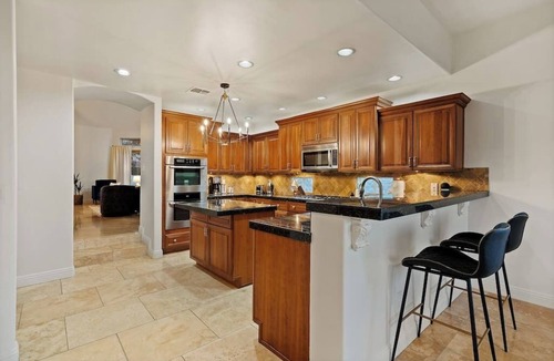 Arrowhead Ranch House | UPSCALE Arrowhead Retreat + Heated Pool & Golf Course Views!