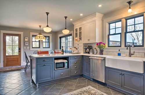 Derby Center House | Upscale Arts + Crafts Bungalow w/Yard, Pool!