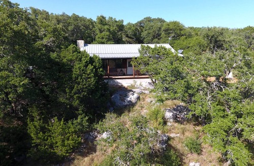 Dripping Springs House | Upscale Cabin between Dripping Springs & Johnson City