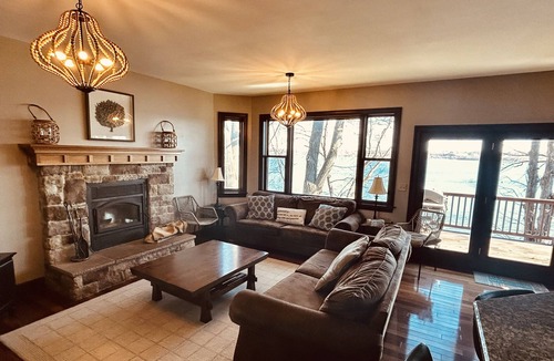 Seneca Falls House | Upscale Cayuga Lakefront - beautiful water access - on Finger Lakes Wine Trail