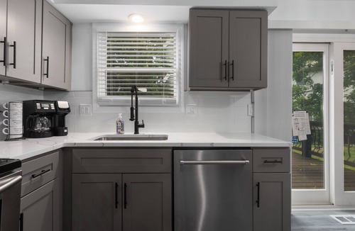 Grandview House | Upscale Corporate KC Retreat