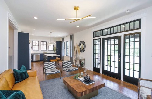 Hillsboro Village House | Upscale Craftsman, Hot Tub, Walk to Belmont & 12 South