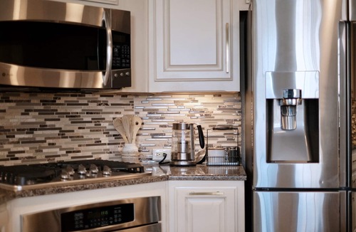 Legacy Park House | Upscale Executive Living - Tons of space and all the comforts of home