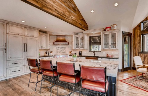 Copper Mountain House | Upscale Family Retreat 150ft to Ski Lifts ~ Hot Tub - 11 Beds