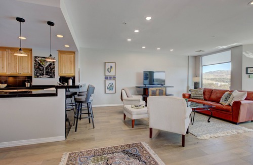 Boise Condo | Upscale High Tower Living-Downtown Boise