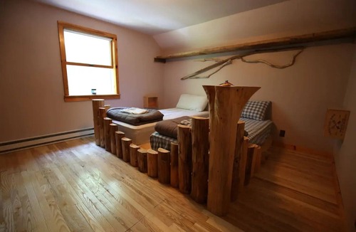 Wevertown Hostel | Upscale Hostel by Lake George & Gore Mtn
