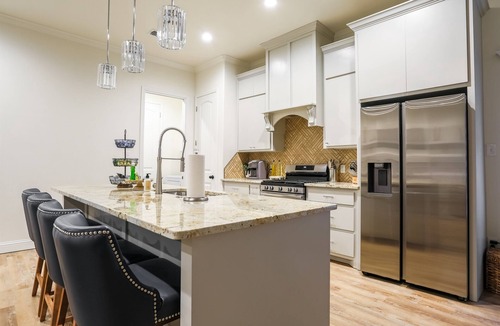 Lubbock House | Upscale in Uptown West 4/2/2