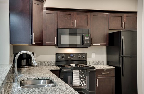 Gracewood Apartment | Upscale King Bed apartment outside Ft. Gordon