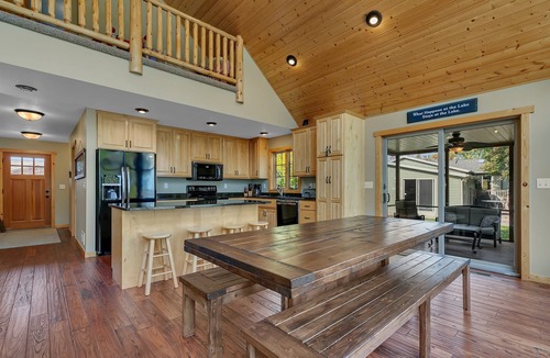 Birchdale House | Upscale Lake Home! Pontoon Rental Available