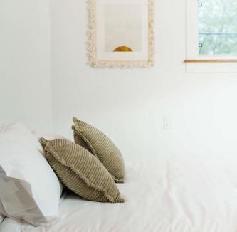 Kensington Apartment | Upscale Laneway Loft Near Downtown AC WiFi