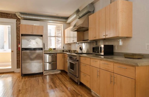 Getty Square Apartment | Upscale live/work loft in Downtown Yonkers