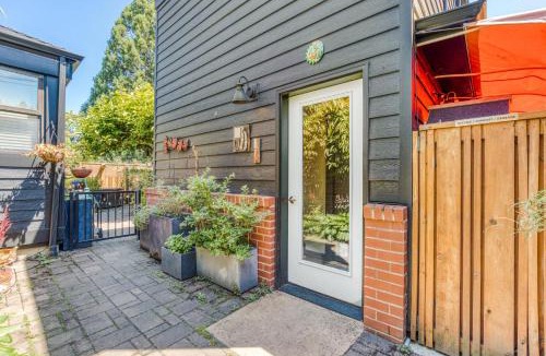 Concordia Hotel | Upscale NE Portland Guesthouse