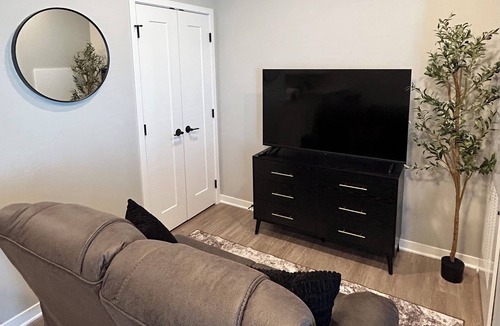 Waukee Apartment | Upscale New Studio in Waukee