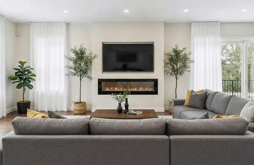 Southeast Yonkers Apartment | Upscale NYC Luxury Haven - Spacious 3BR & Easy Parking