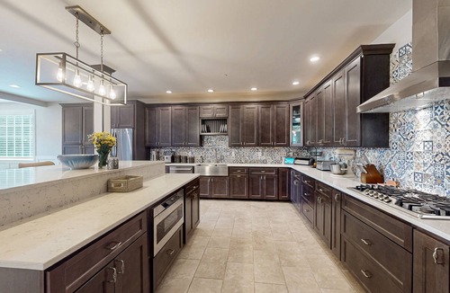 St. Martin House | Upscale paradise w/pool, game room, poolside kitchen, fire pit, A/C & free WiFi