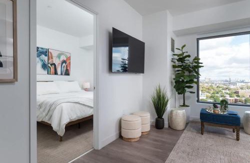 Central Square Apartment | Upscale Penthouse near MIT Harvard Central Square