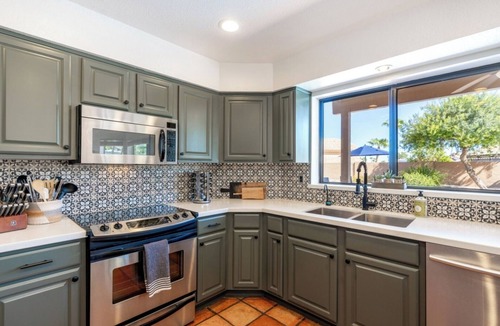 Ahwatukee Foothills Villa | Upscale Phoenix Abode: Walk to South Mountain Park