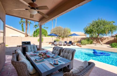 Ahwatukee Foothills Villa | Upscale Phoenix Abode Walk to South Mountain Park