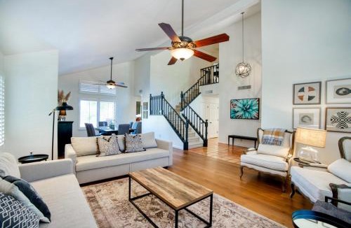 Ahwatukee Foothills Villa | Upscale Phoenix Abode Walk to South Mountain Park