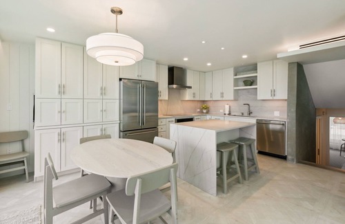 Fernandina Beach Condo | Upscale Renovations at Oceanfront Beach Walker Villa!