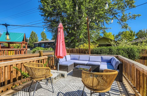 Holladay House | Upscale Retreat - Bike, Hike, Ski - Work Remotely