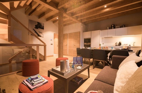 Praz-sur-Arly Ski Chalet | Upscale Stay Near Ski Slopes