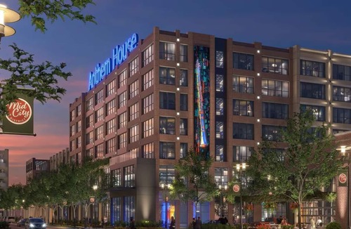 Huntsville Hotel | Upscale Urban Escape w/Kitchen | Near Famous Landmarks & Museums | Pet Friendly