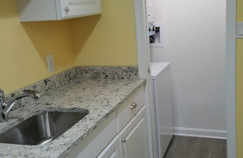 Severna Park Apartment | Upscaled Efficiency Apartment in Private Community