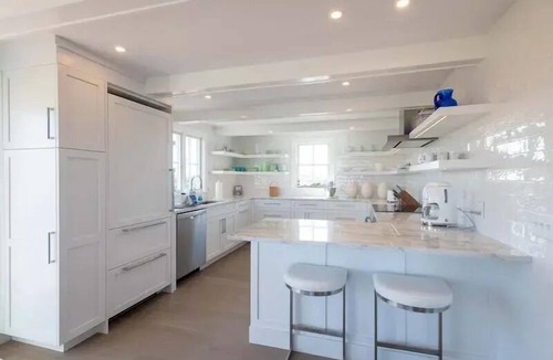 Tom Nevers House | Upside down home with upper deck and unobstructed water views