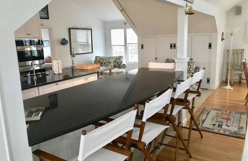 Tom Nevers House | Upside down style home in Tom Nevers