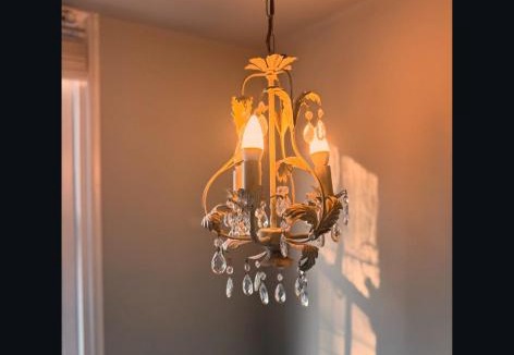 Felsted Apartment | Upstairs at Rumblebees