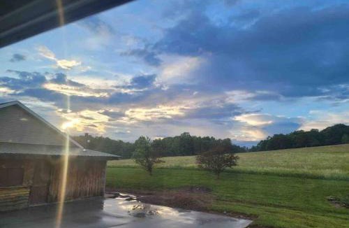 Unadilla House | Upstate getaway. Leave your troubles behind.