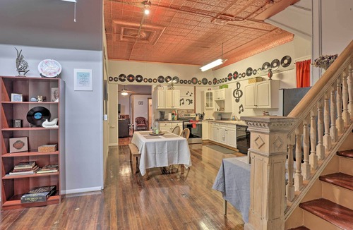 Oaks Corners Apartment | Upstate New York Studio Rental - Pet Friendly