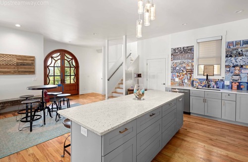 Asheville House | Upstream Bachelor Sanctuary - DOWNTOWN LOCATION!