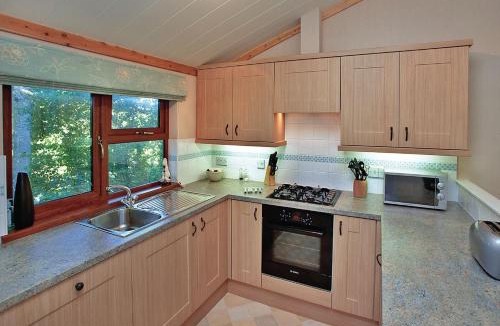 Westcott Resort | Upton Lakes Lodges