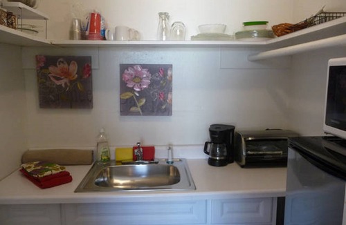 Knox - Henderson Apartment | Uptown Dallas - Lovely Studio 7A, WiFi, Parking, Near Restaurants & Shops & Safe