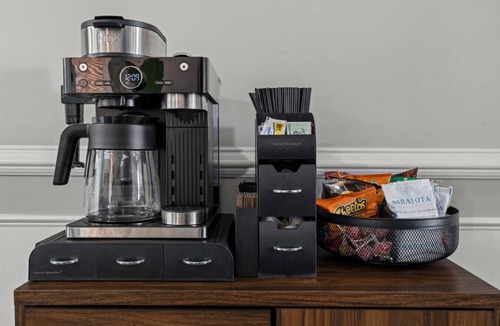 Olney-Oak Lane House | Uptown Gem - Comfort. Cleanliness. Character!