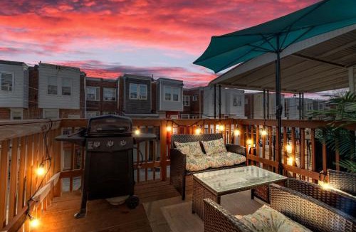 Olney-Oak Lane House | Uptown Gem! Immaculate-Comfort-Character!