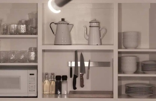 Oakridge Apartment | Uptown Hideaway #2: Clean, Comfortable, Spacious