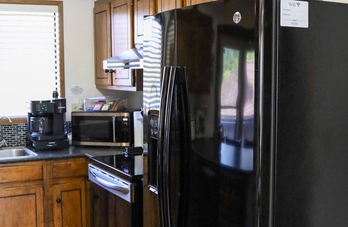 Colville House | Uptown Park Drive Oasis