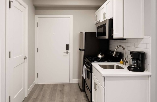 Buena Park Apartment | Uptown Studio Gem Sum