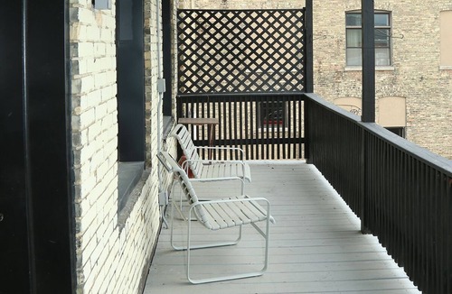 Elkhart Apartment | Urban Amish