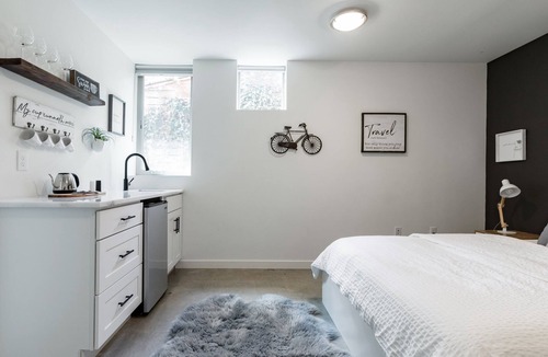 North Beacon Hill House | Urban Architectural Retreat with Rooftop Deck & Fireplace