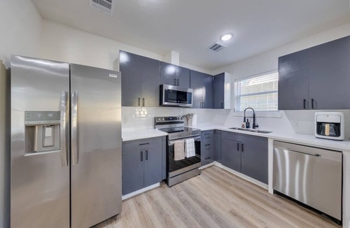 South Central Houston House | Urban Boho Escape