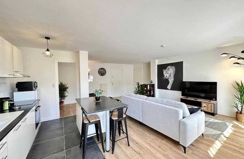 Annemasse Apartment | Urban chic